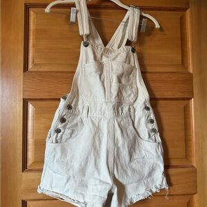 John Galt: Brandy Melville Pacsun- Light Cream Denim Short Overalls